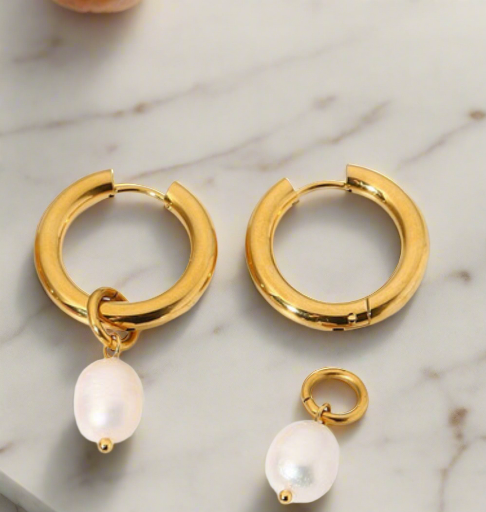 FRESHWATERS PEARL HOOP EARRINGS