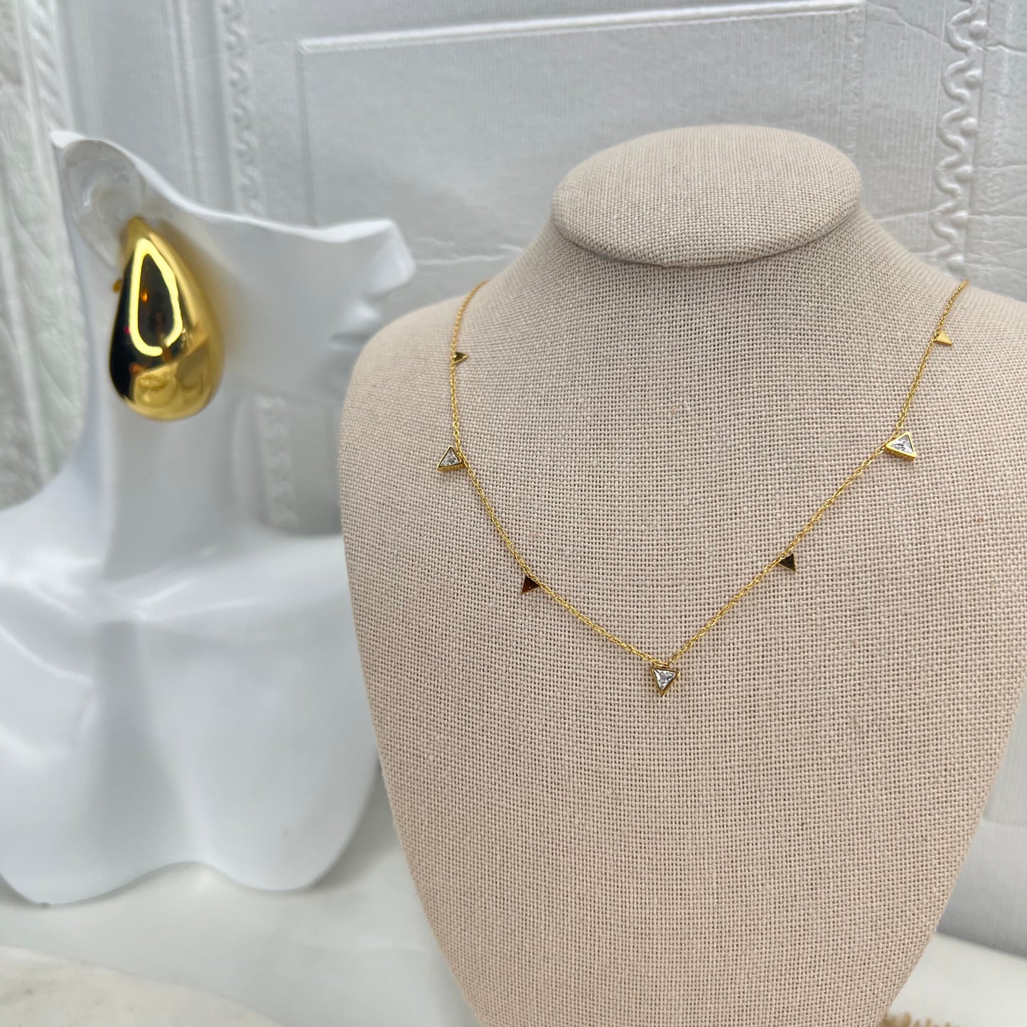 BEADED CRYSTAL TRIANGLE NECKLACE