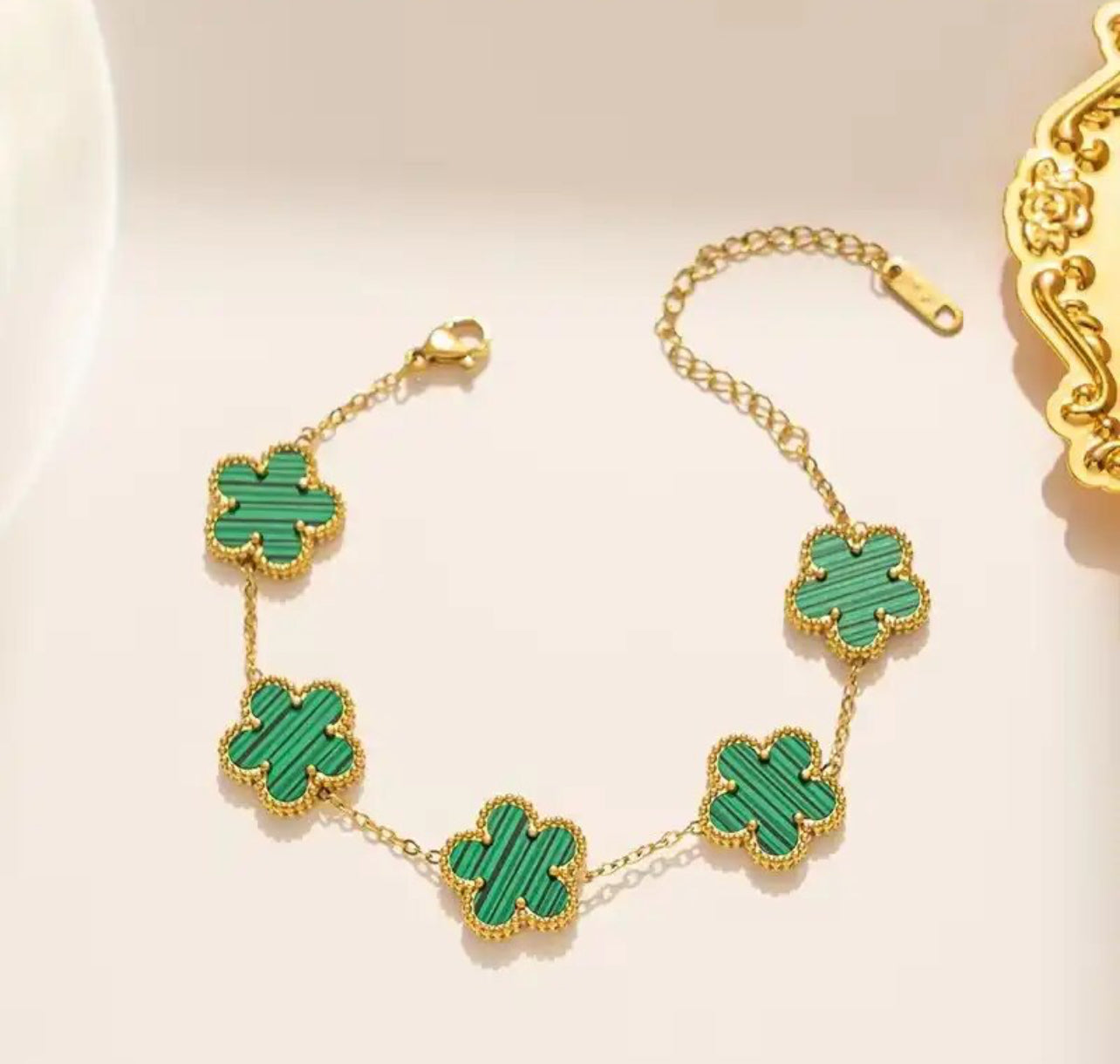 CLOVER BRACELET