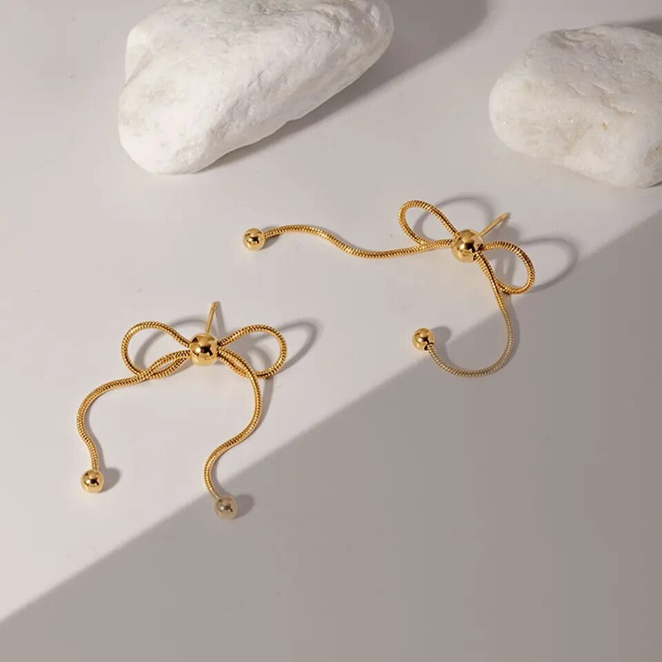 PRECIOUS BOW EARRINGS