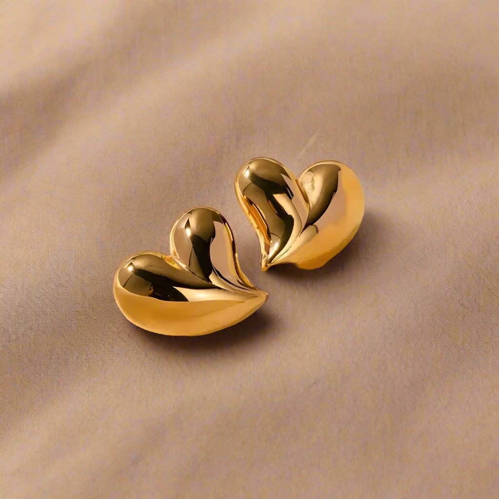 LUXA OVERSIZED HEART EARRINGS